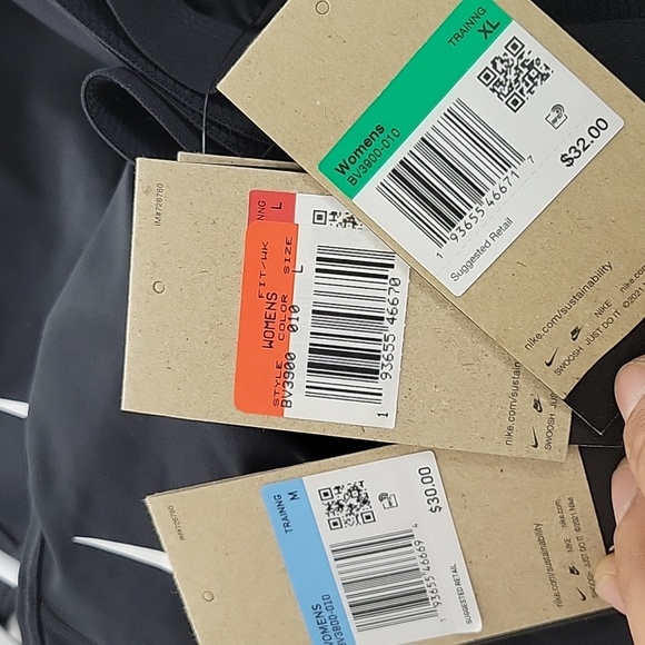 Womens Nike Sports Bra Size:M- Black Athletic bv3900-010 - Picture 8 of 8